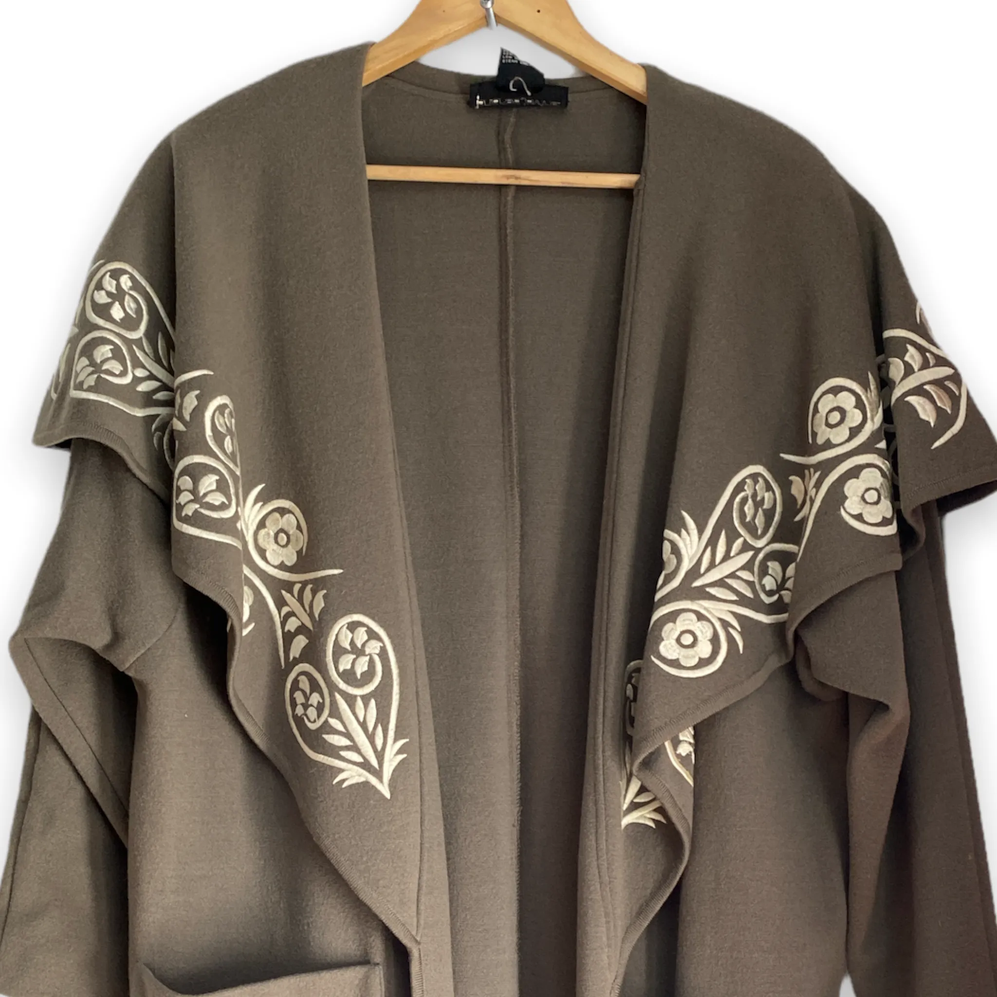 Andrea Jovine Taupe Coat Cape Collar Embroidery