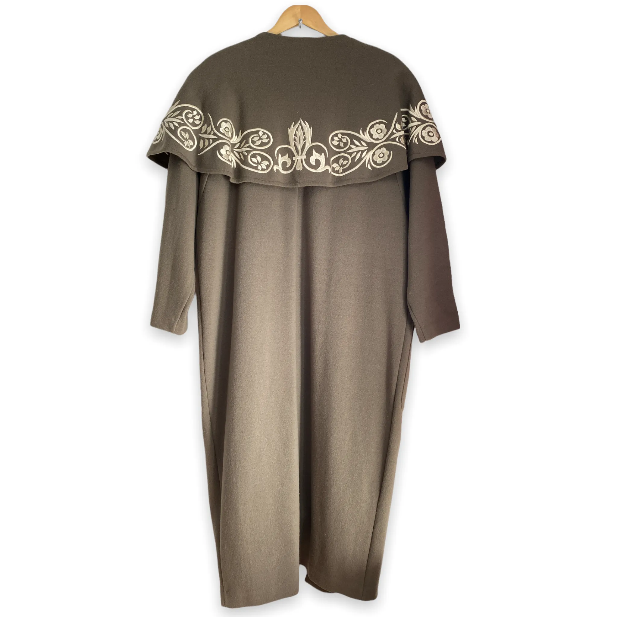 Andrea Jovine Taupe Coat Cape Collar Embroidery