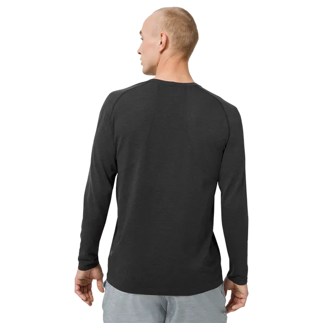 BAUER // lululemon METALVENT TECH LONG SLEEVE