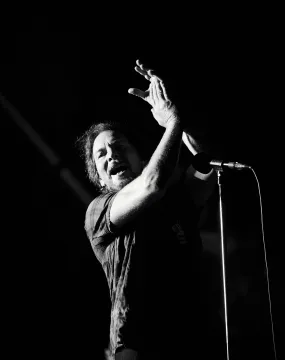 Eddie Vedder (Fenway Park, 2018)