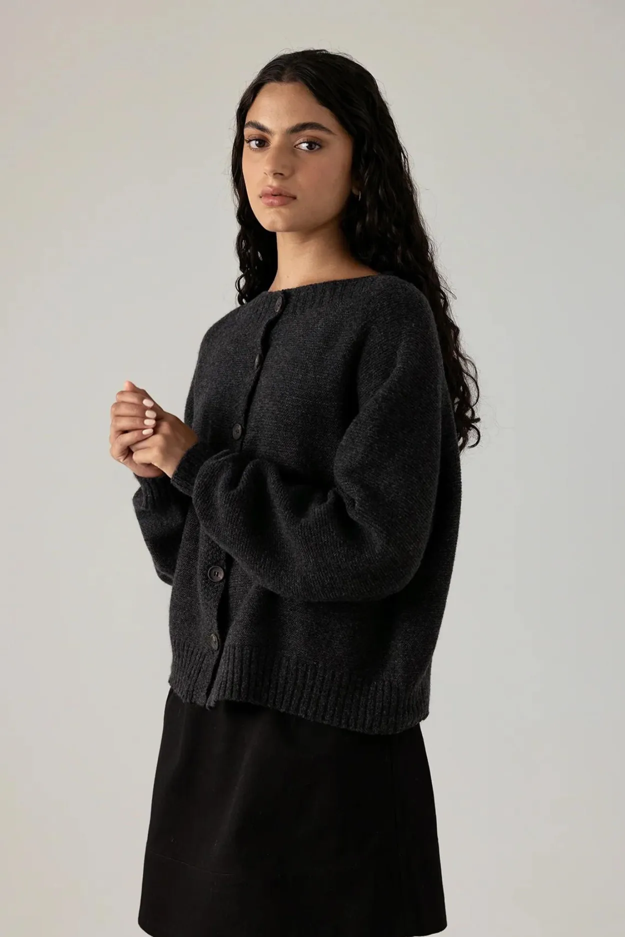 Francie - Garter Loft Cardigan / Almost Black