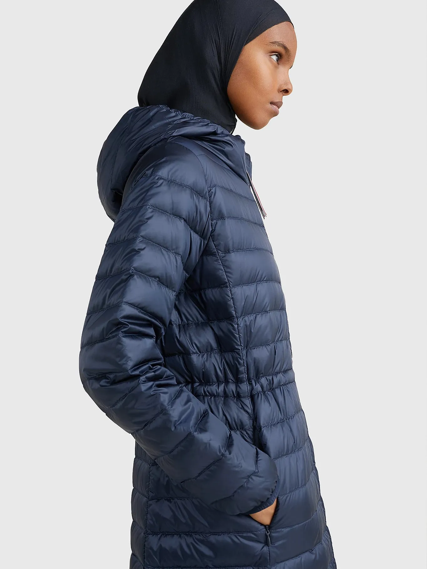 HOODED FEMININE QUILTED DOWN COAT