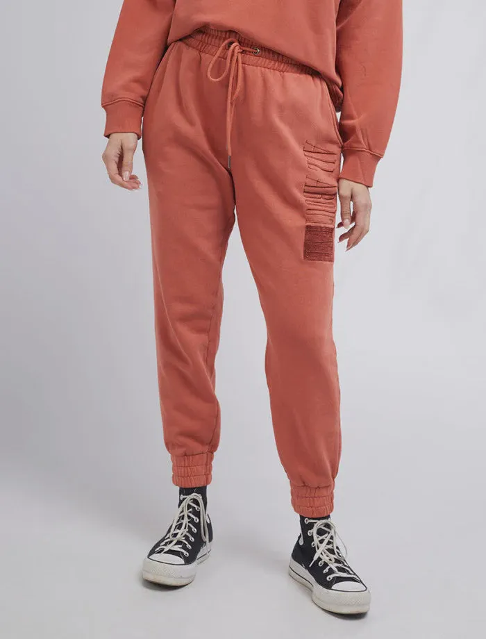 old favourite track pant - rust