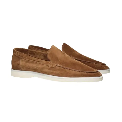 SIHEUNG Old Money Suede Loafers